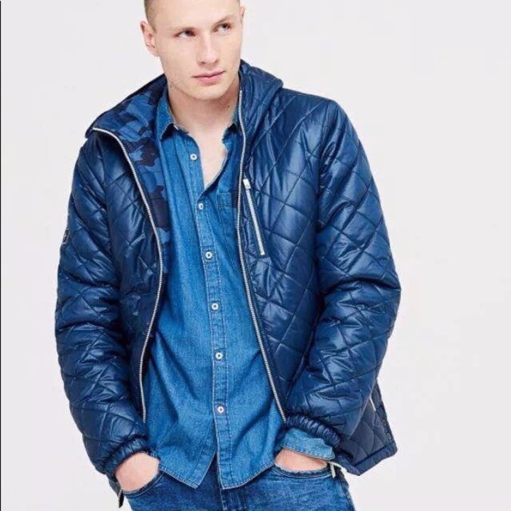 Blue Reversible Jacket - NWT - Picture 4 of 8